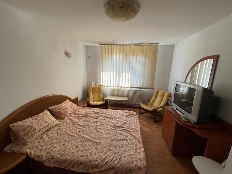 Oportunitate - Inchiriez garsoniera Brasov - 2