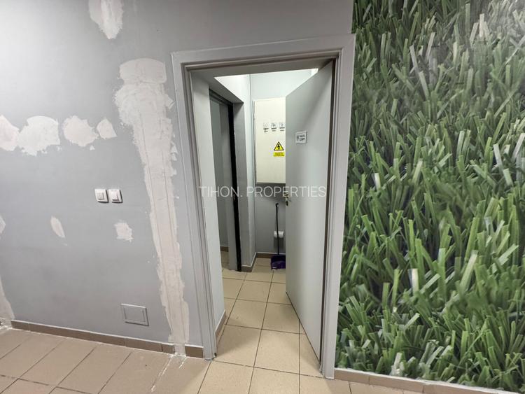 Spatiu stradal 75 mp, vitrina 10 m, 3 fazic – Ceahlau - 7