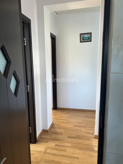 Vilă P+1 4 camere Teren 300 mp  Bragadiru – Strada Safirului - 28