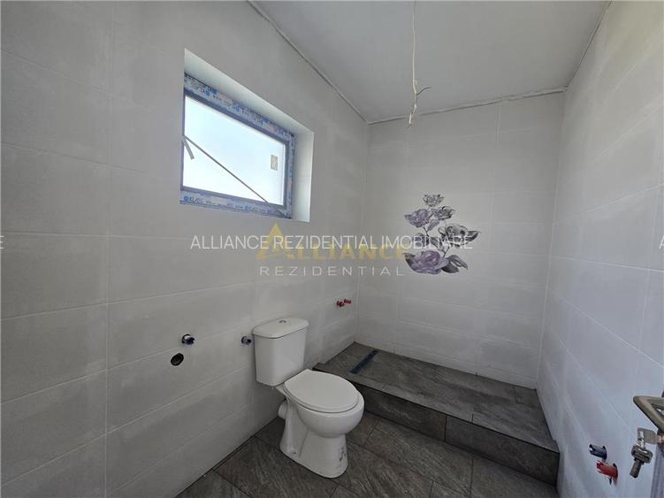 Casa individuala- 3 camere- 800m de STV-incalzire pardoseala - 4