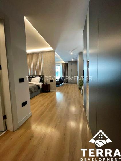 Studio , Statiunea Mamaia ( central ) - 4