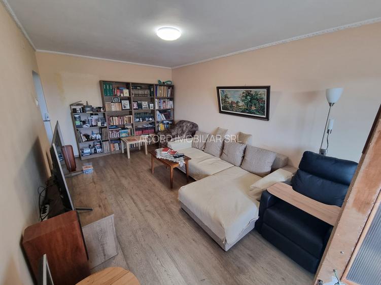 iCIL lidl-apartament 4 camere decomandat cu gaze - 3