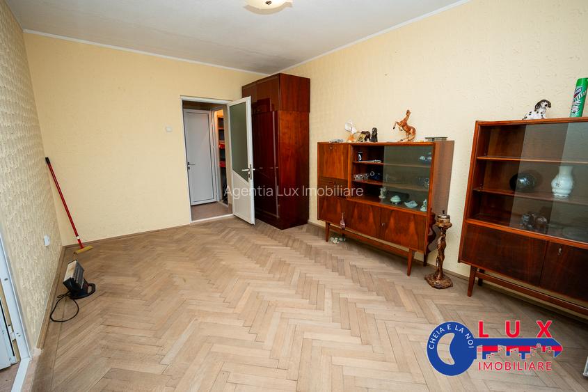 ID 20017 EXCLUSIVITATE - Apartament 2 camere - DE VÂNZARE - 2