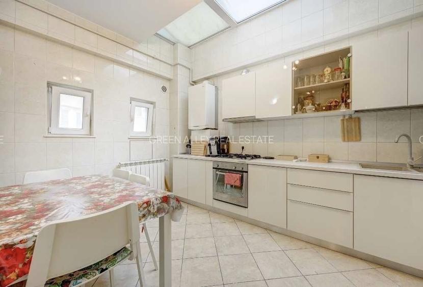 APARTAMENT MARE 4 CAMERE DECOMANDAT + DEPENDINTE 177 MP - DOROBANTI - FLOREASCA - 5