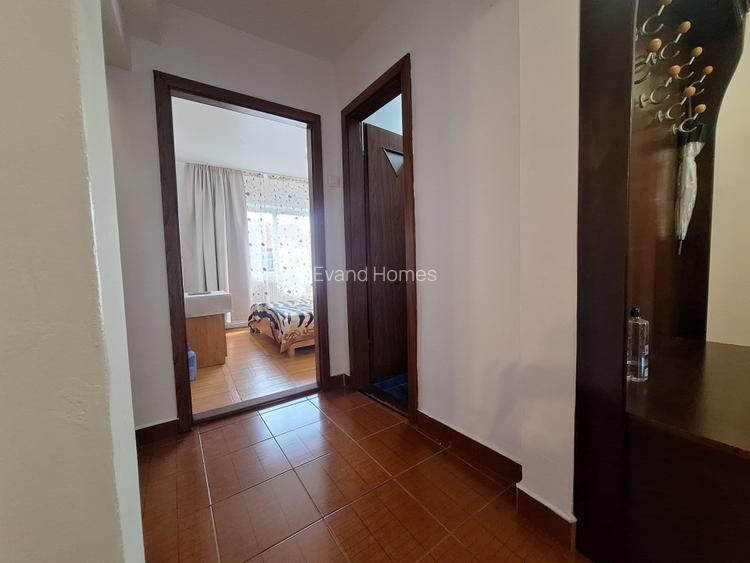 Super pret - 3 camere, decomandat, 2 bai, 73 mp utili - Buziasului - 17
