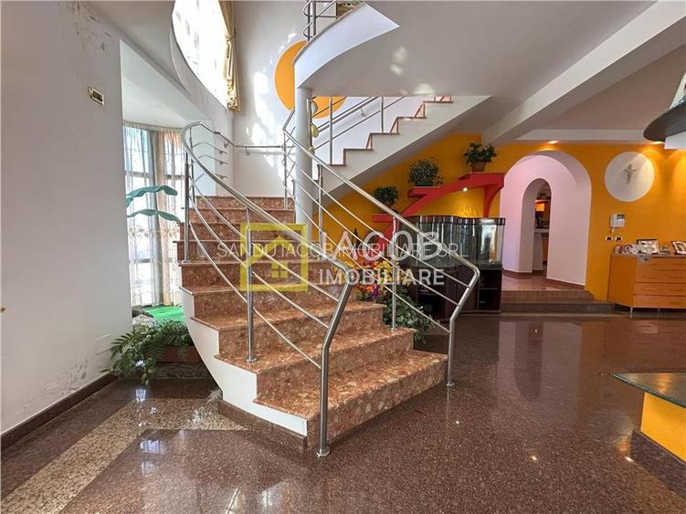 Casa impunatoare P+1+M in Cleja  ideala pentru locuinta sau investitie! - 15