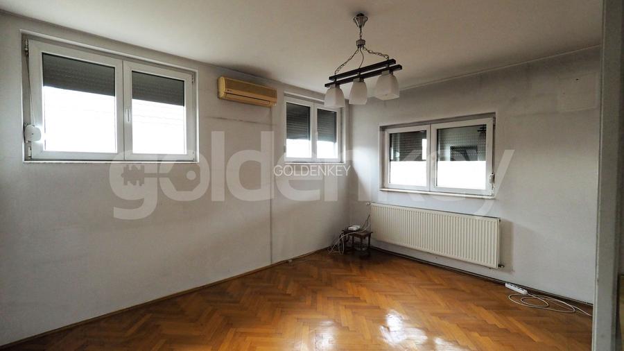 Vila impozanta D+P+1 | 10 camere, 6 bai | 500mpc - 15