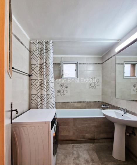 Sebastian - Str. Vedea - 3 Camere Dec - Parcare Inclusa - 500 EUR - 12