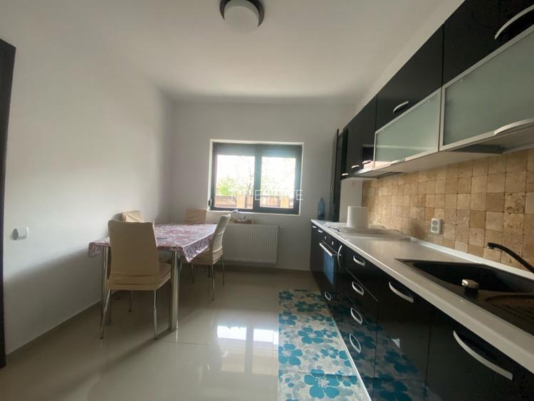 Vila de Vanzare / 110 mp / 4 Camere /  Centrala Proprie / Mobilata / Bragadiru - 5