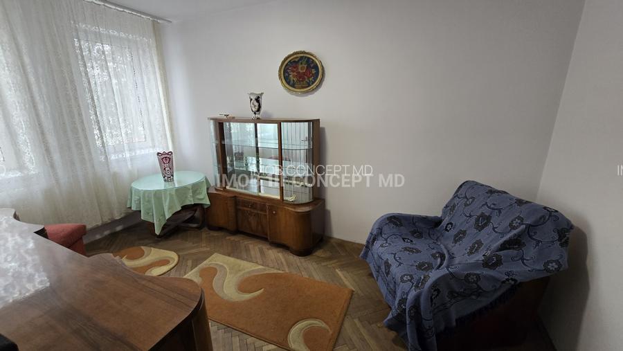 VANZARE PARTER cu 2 camere PE BULEVARD, in Ploiesti - 8