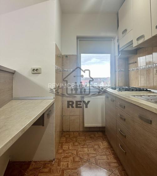 Apartament 4 camere cu garaj zona Strand- V.Aurie - 20