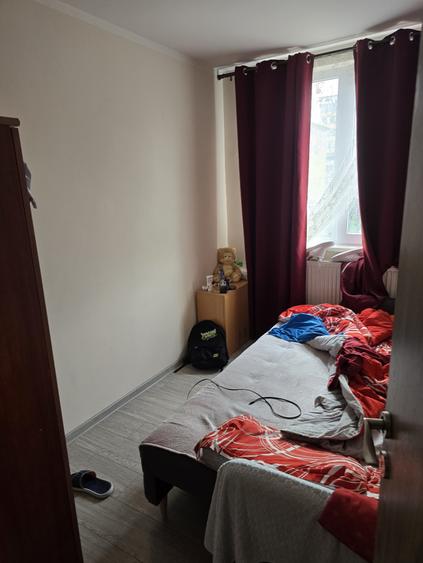 Apartament 4 camere, 3 băi, complet renovat, etaj 2, balcon, sub prețul pieței