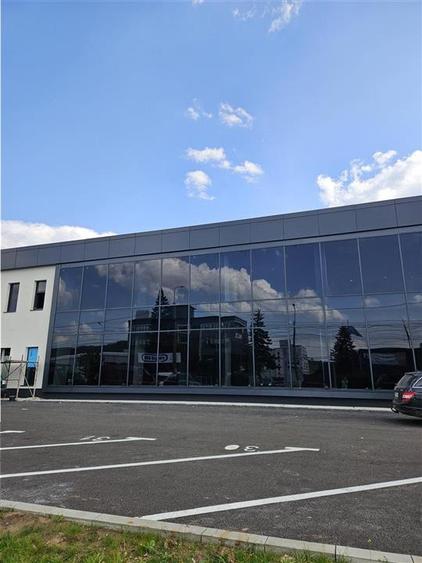 Spatiu Comercial Etaj - 500 mp - Showroom - Servicii