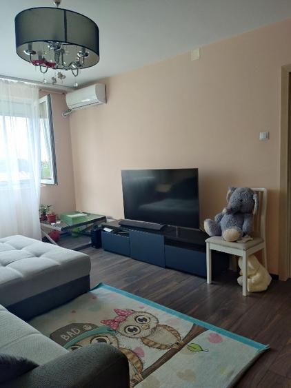 APARTAMENT 3 CAMERE DECOMANDAT