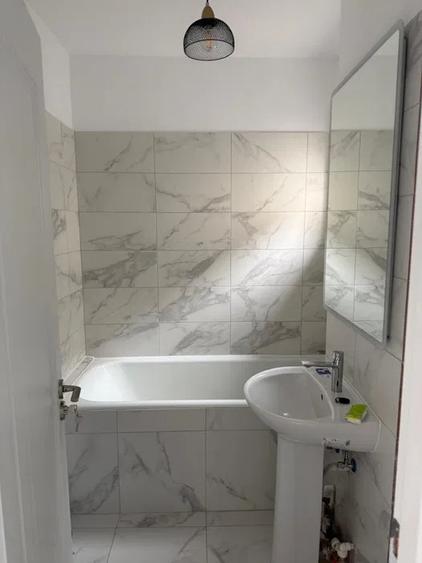 Apartament 4 camere | exclusiv pentru firme | Tineretului | nemobilat