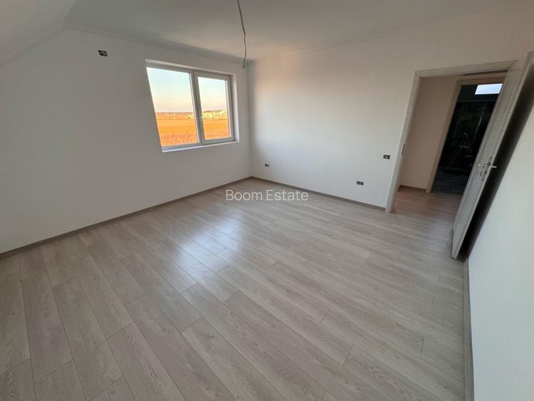 Asfalt, 4 Camere, Comision 0% - 5