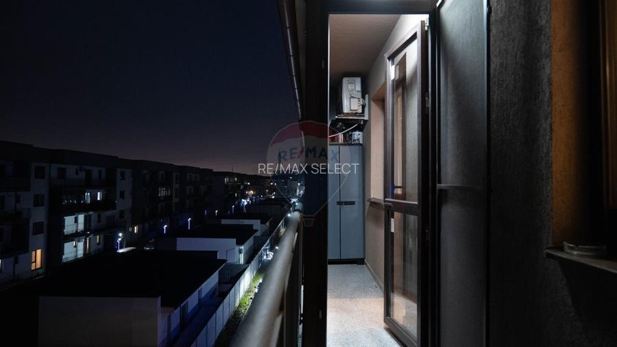 Vanzare apartament 3 camere, decomandat spatios si luminos, Dobroesti - 18