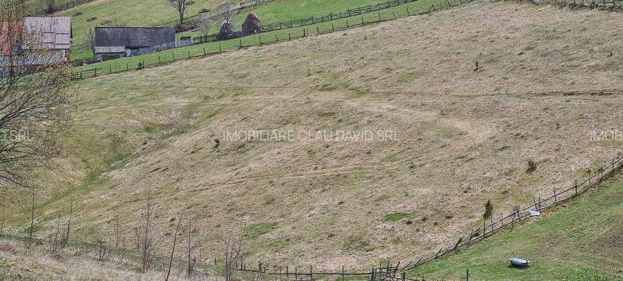 Teren Intravilan de Poveste în Fundata 3.694 mp și 4.793mp - 5