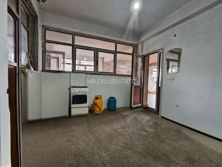 Pensiune de vânzare în Rânca – oportunitate rară lângă pârtia M1 - 14