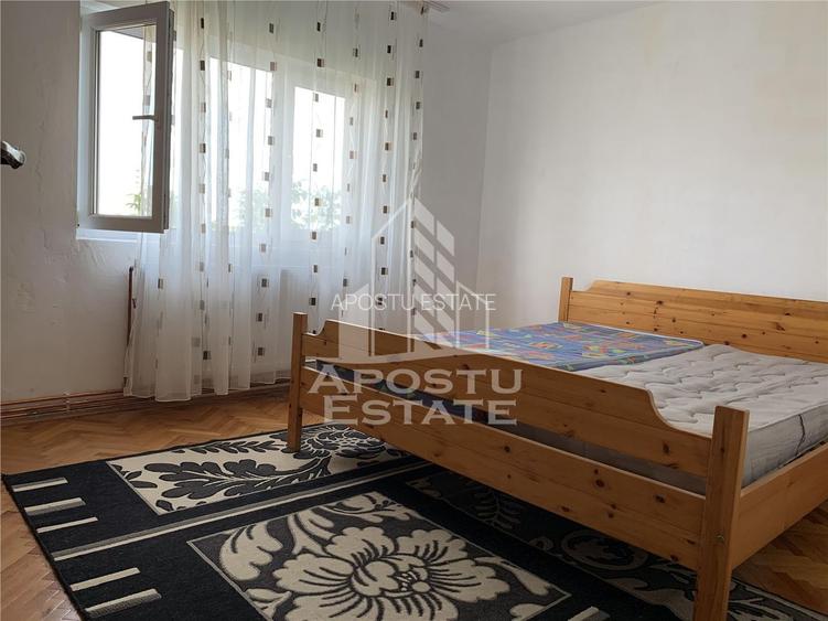 Apartament cu 2 camere, decomandat ,cu centrala proprie - 3