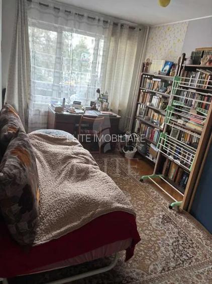 Apartament 3 camere în zona DIANA - 2