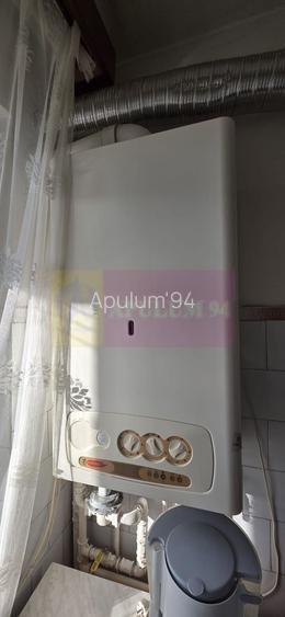 Apartament cu 3 camere de inchiriat in Campina, zona centrala - 9