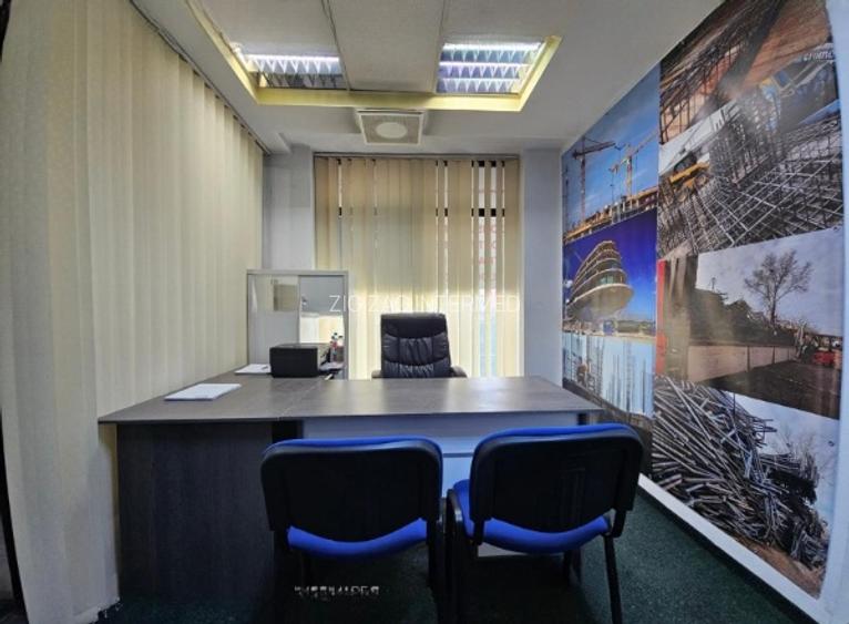 Bd Mamaia, spatiu birouri, amenajat, mobilat - 14