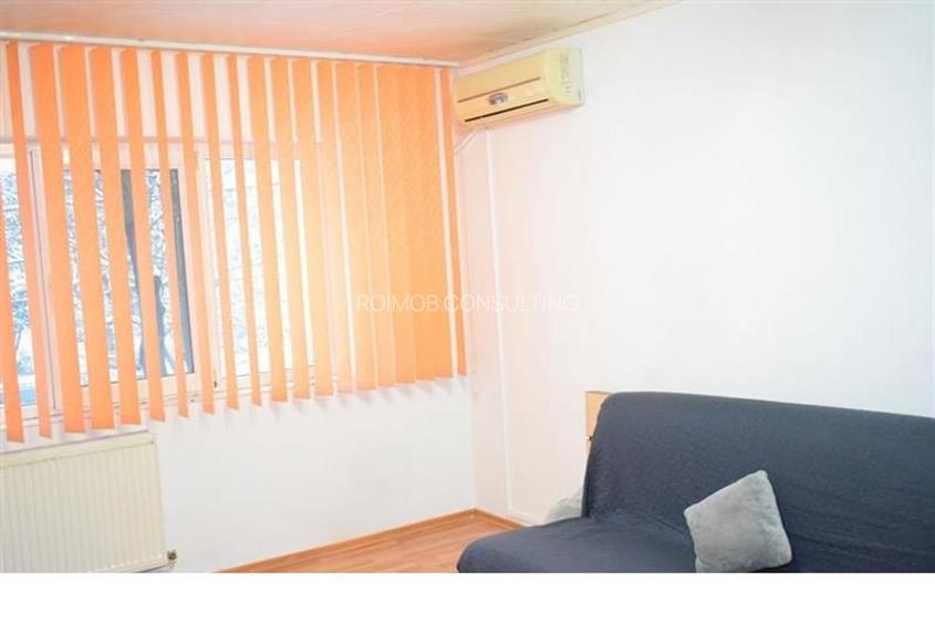 Apartament 2 camere decomandat, etajul 1/4, zona Aviatiei - 2