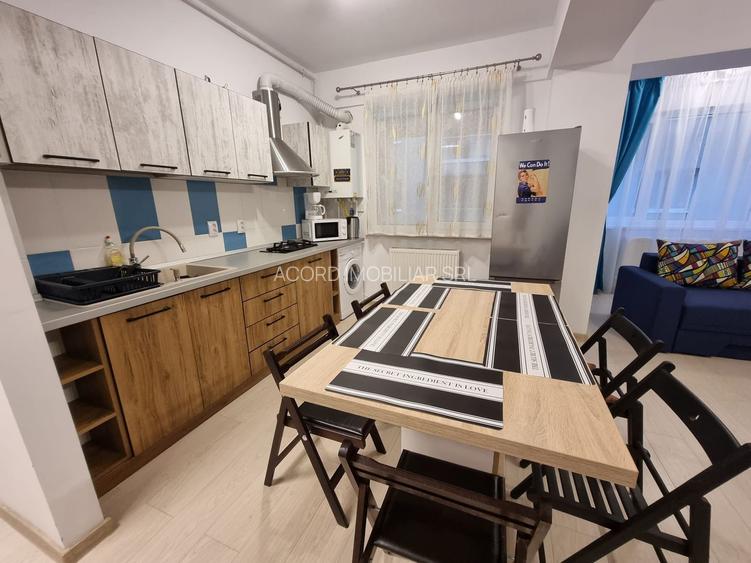 La 2 minute de mare, doua camere decomandate. - 11