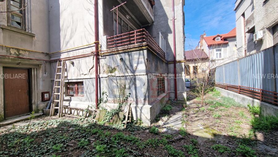 Vila cu curte de vanzare ULTRACENTRAL - 386 mp, 114 mp curte libera - 2