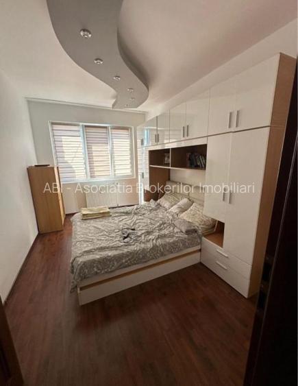 Dristor Mc Donald s,ap 2 camere,bloc 1984, mobilat/125.000euro - 3