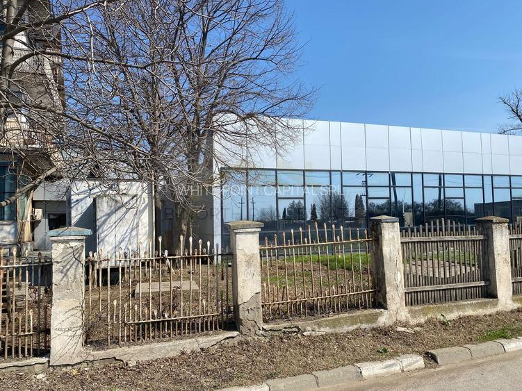 Hub logistic / distribuție de vânzare | 3.300 mp construiți | poziție strategica - 2