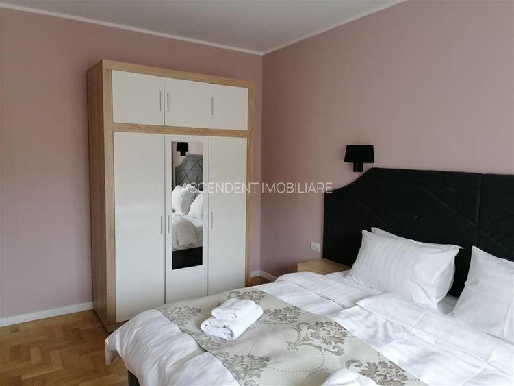 Proprietate deosebita, pe 4 camere, 140 mp, curte amenajata, Central, Brasov - 4