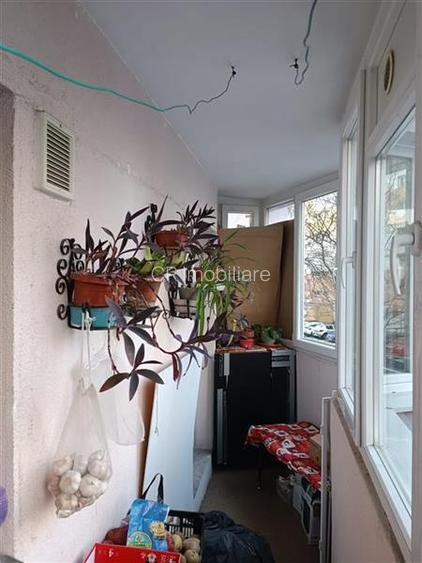 Apartament de 3 camere Dristor metrou - 2
