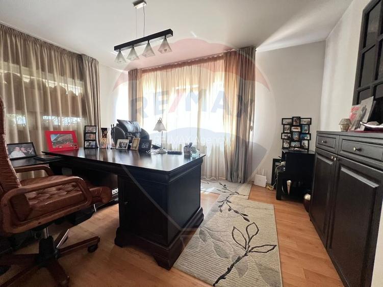 Vilă premium | 8 camere | 834 mp teren | complex privat | 1 Decembrie - 6