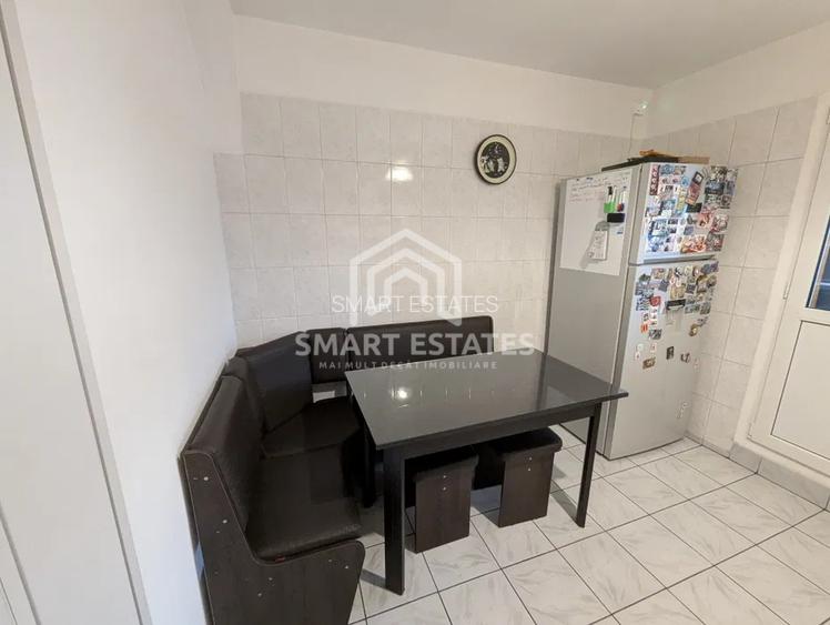 2 Camere-Decomandat-1982-7/8-Parcare  - 3