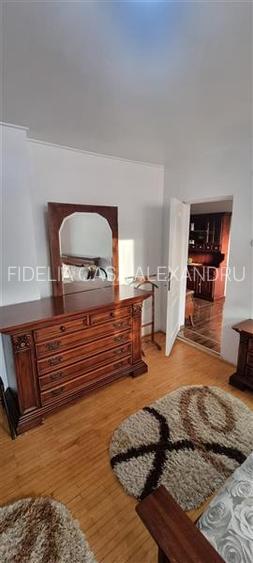 Apartament 4 camere, 2 bai, terasa - de inchiriat - Copou - 24