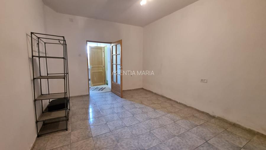 Casa zona centrala curte comuna 55000 Euro - 5