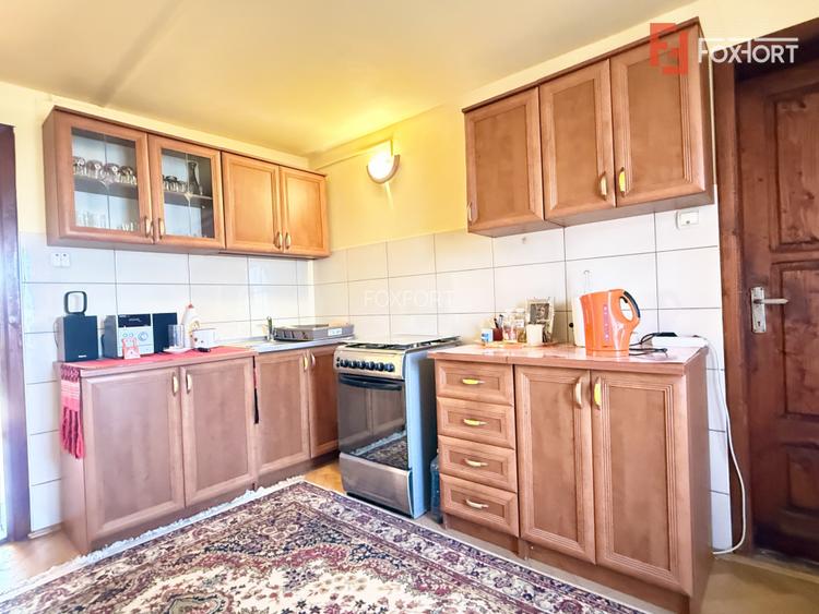 Casa individuala cu 6 camere de vanzare in localitatea Sacalaz, zona Centrala - 22