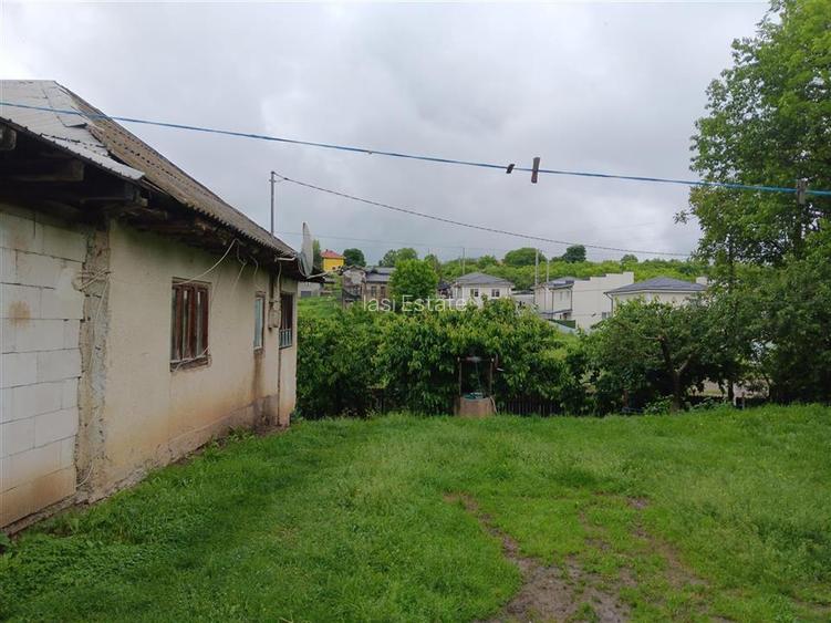 Manta Rosie  Hlincea Teren 616mp si Casa veche din caramida 81mp - 4