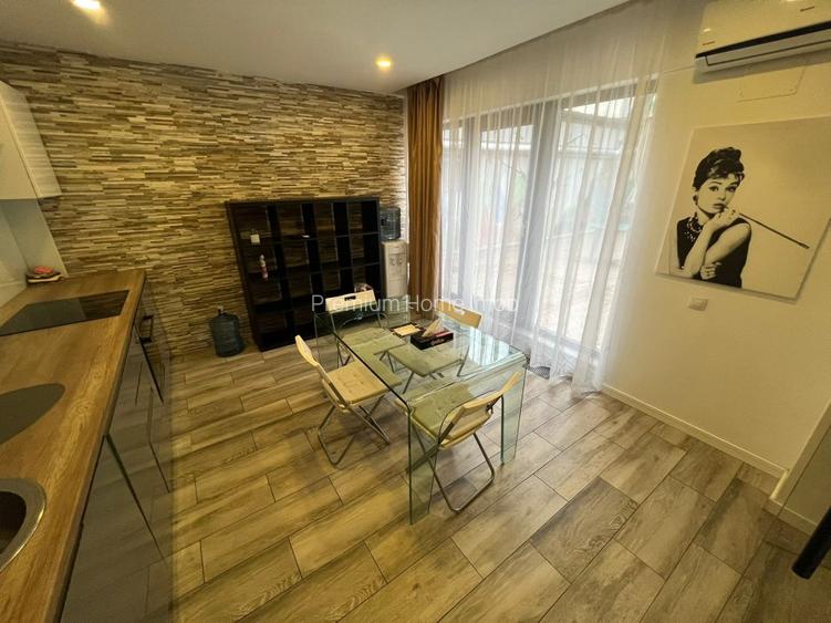 Apartament | 3 camere | locuit sau birou | bloc nou | Decebal - 8
