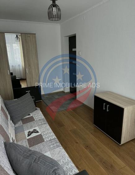Apartament de inchiriat 3 camere - 5