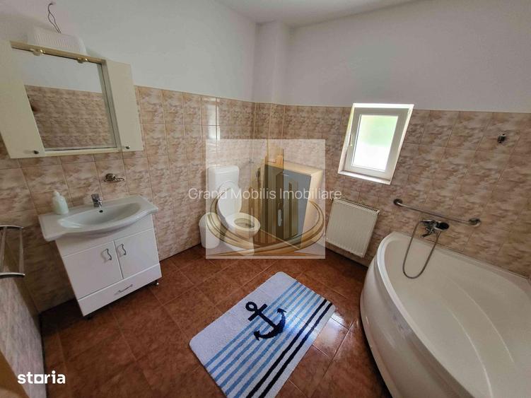 Casă spațioasă, versatilă – ideală pentru firmă sau locuință - 11