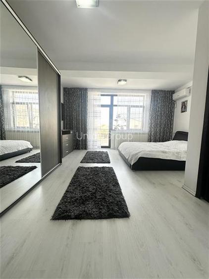 Afacere la Cheie in Mamaia Nord: Pensiune de Vanzare cu 18 Camere - 6