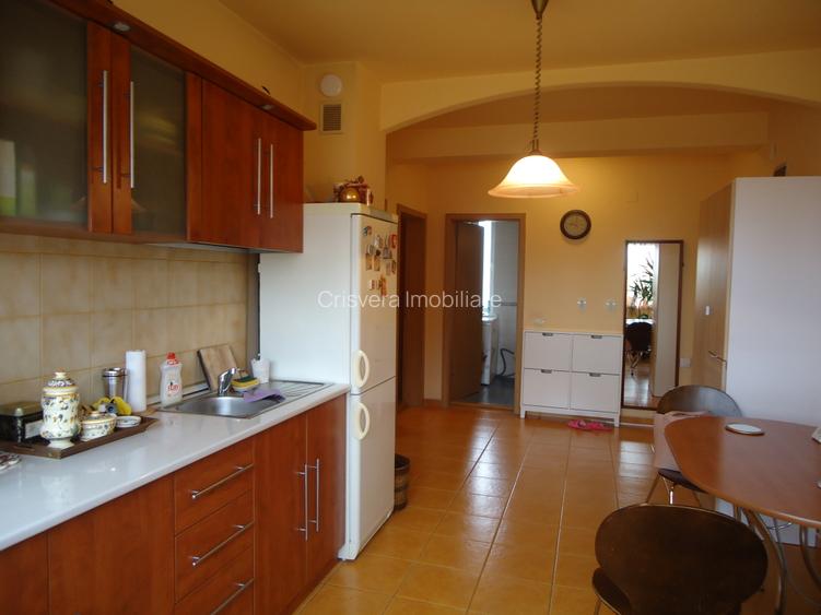 Apartament 2 camere Zorilor, zona Golden Tulip, decomandat - 5