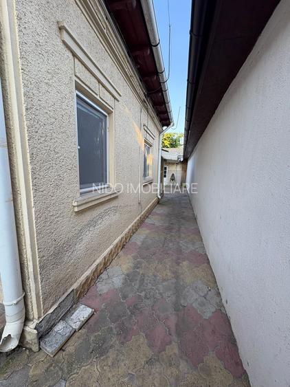 Casa de vânzare - Constanta - 6 CAMERE- 203 mp. totali - 22