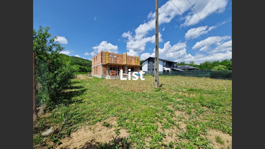 Duplex spatios 4 camere, Tauții-Măgherăuș 0%Comision - 2