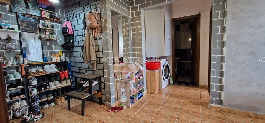 Tomis Nord-rovere, doua camere decomandate. - 12