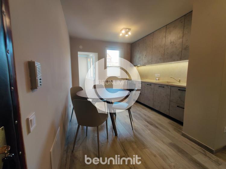 Apartament 3 camere decomandat, etaj 1, zona centrală - 15