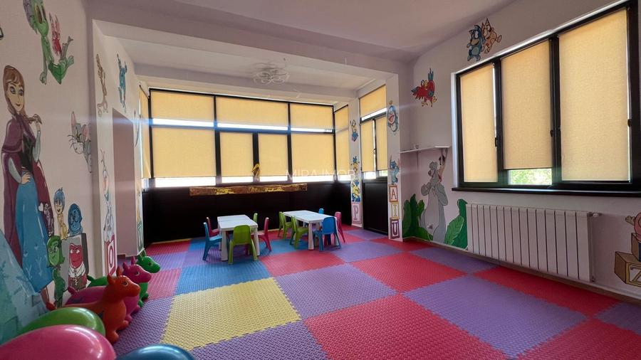 Spațiu comercial de închiriat – Casă individuală în Cartierul Latin - 11